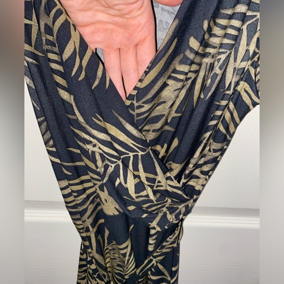 Tommy Bahama Fronds Falling Faux-Wrap Dress – Size M – NWOT - Picture 7 of 12